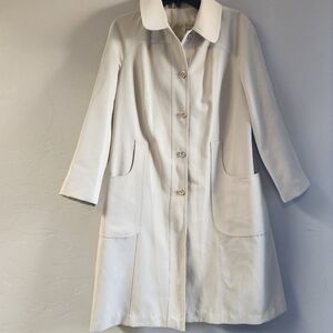 Vintage Forecaster Of Boston Ivory Coat Size 11/12 Classic Gold Rim Buttons Long